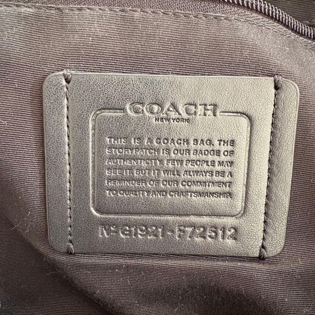 美品✨COACH コーチ レザーリュック 黒 シボ革　A4収納可 バッグパック