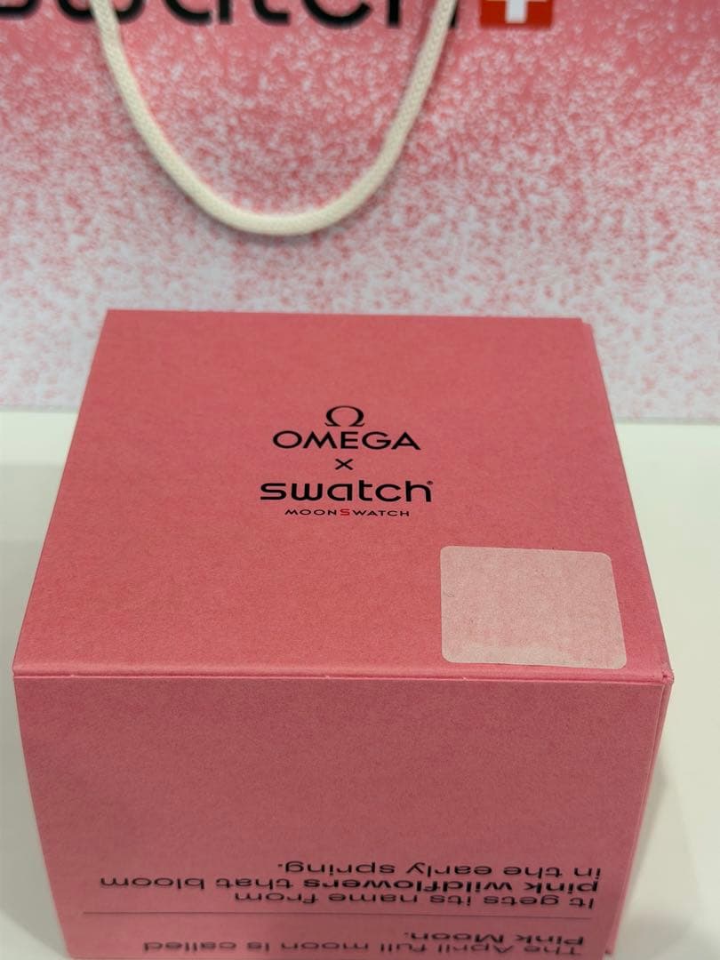 『新品未使用』Swatch ×OMEGA ピンクムーンスウォッチSO33P700