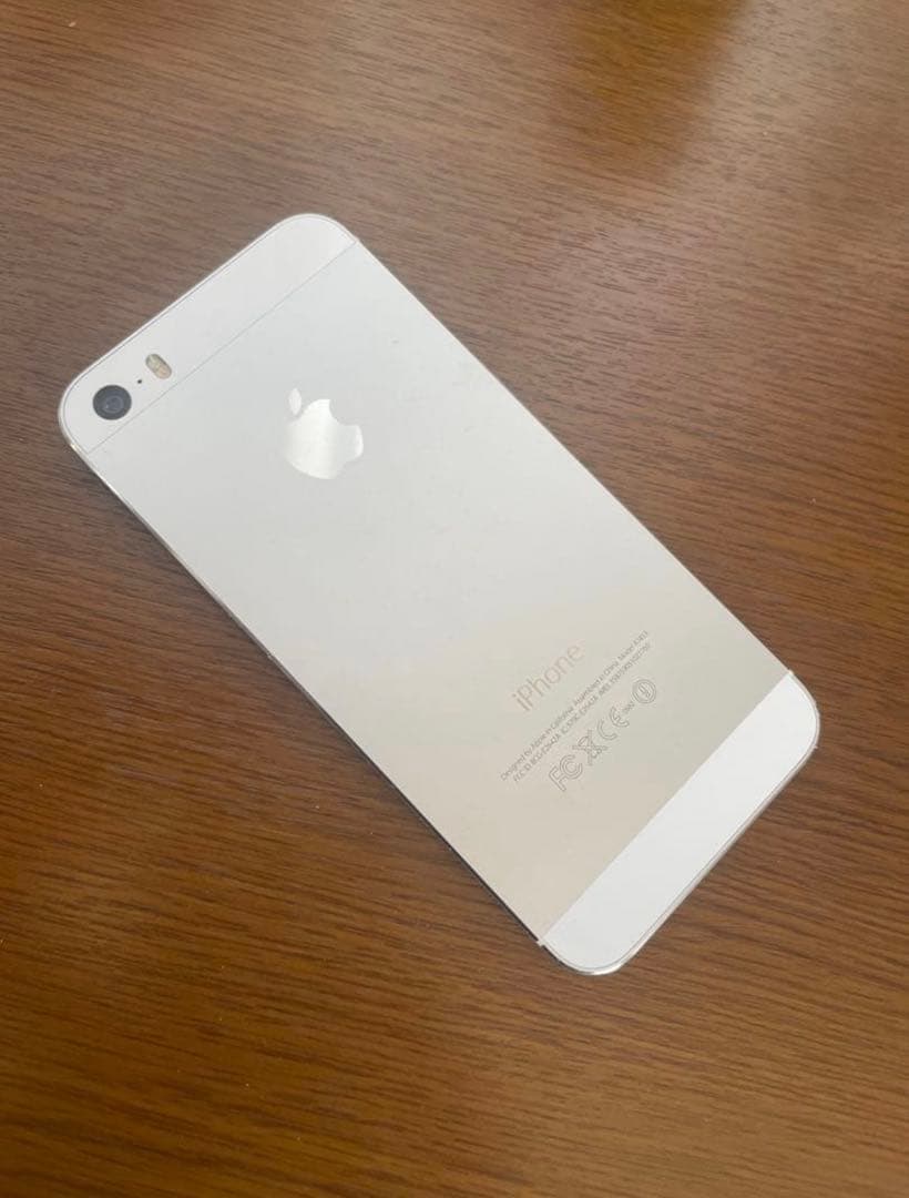 Phone5s 本体 美品　シルバー Apple スマホ　動作良好　エアドロ可