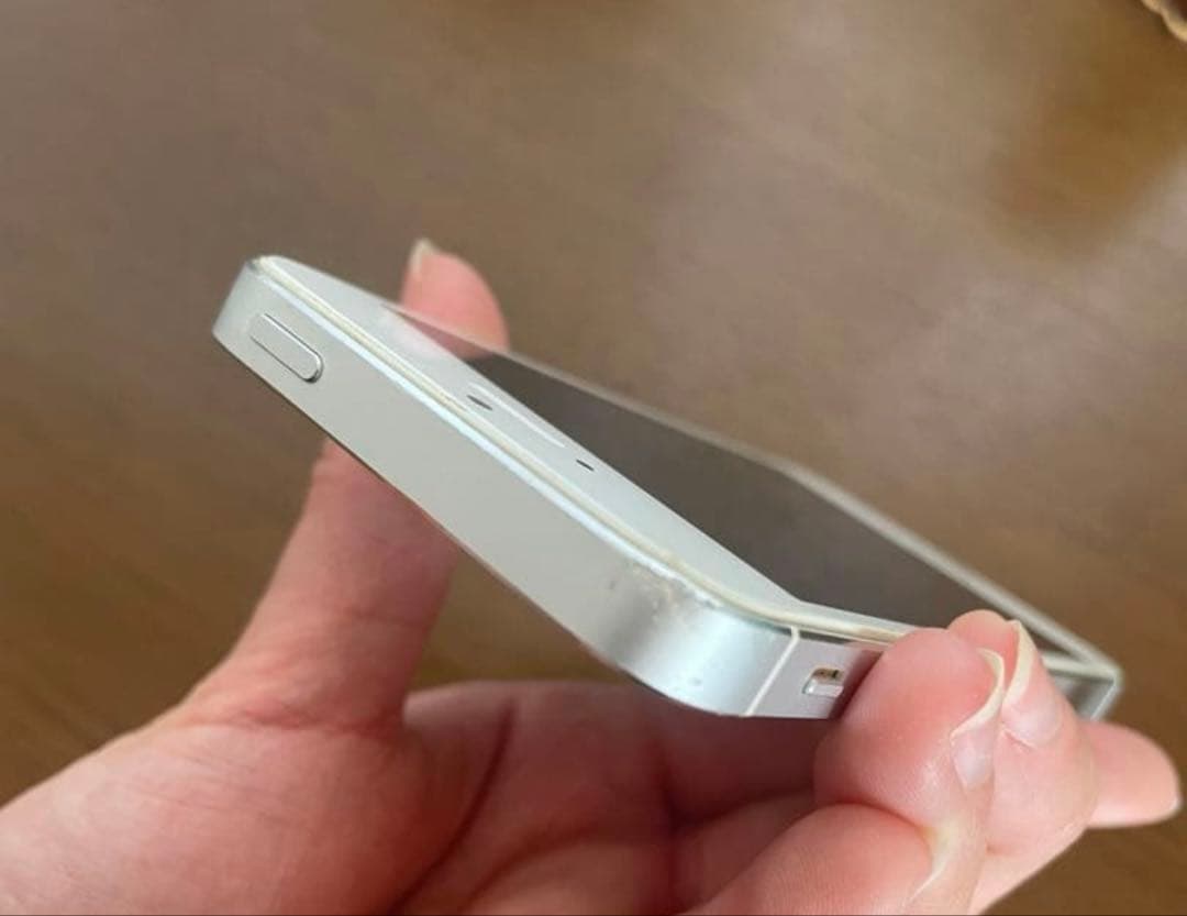 Phone5s 本体 美品　シルバー Apple スマホ　動作良好　エアドロ可