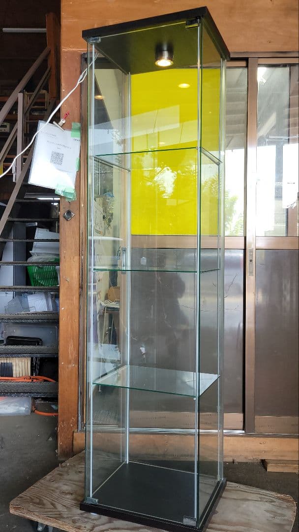 ひかる-引取限定！IKEA DETOLF ガラスショーケース 照明付