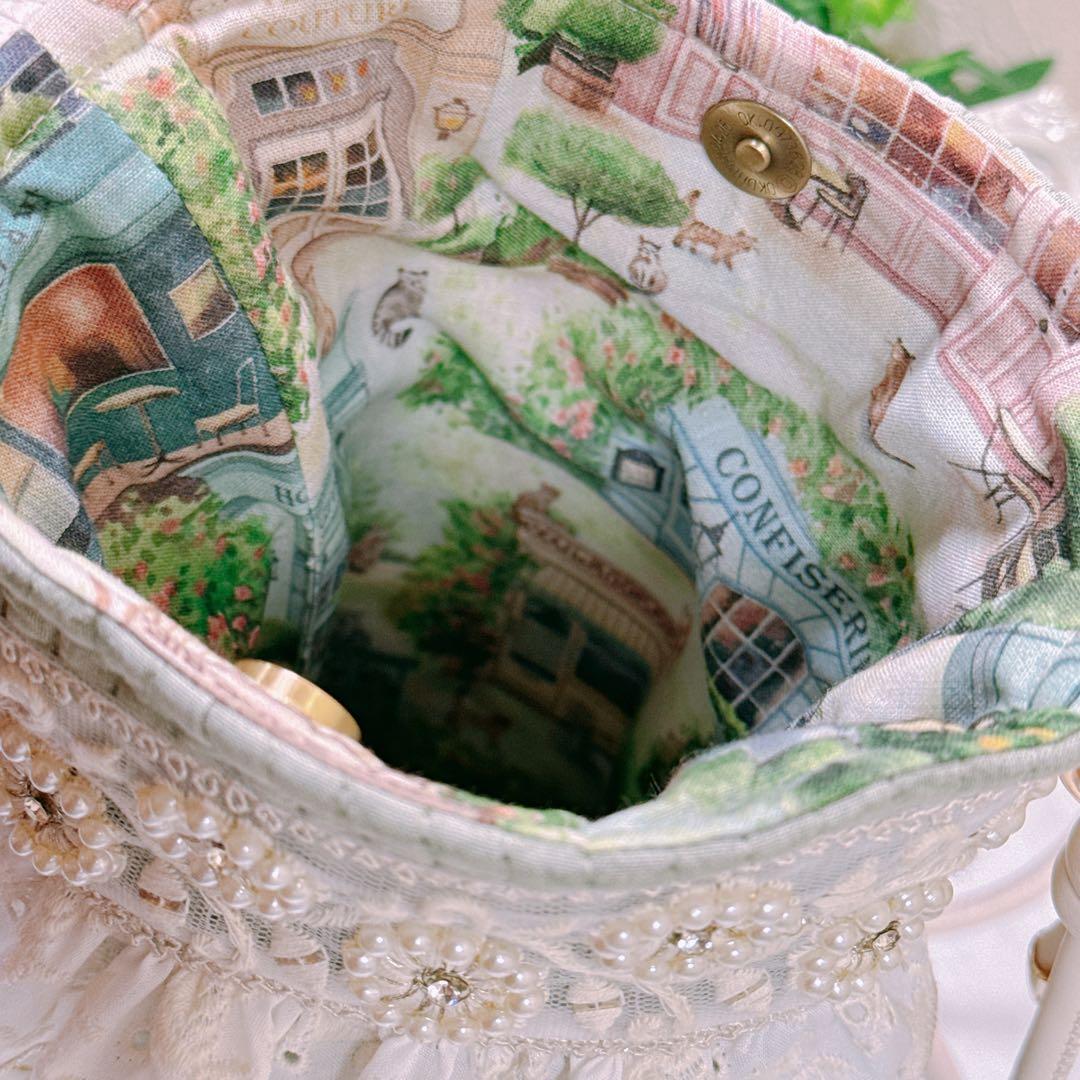 ゆ*ら様 コヤンイサムチョン♡ルミちゃんのインド刺繍×若草ヌビスマホショルダー♡