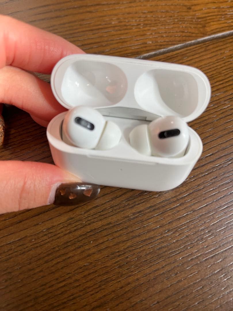 AirPods Pro ワイヤレスイヤホン 本体