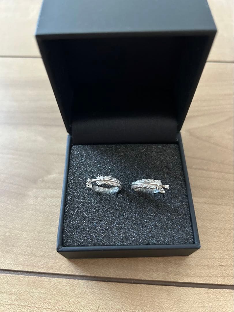 avalanche アバランチ　フェザー　ピアス