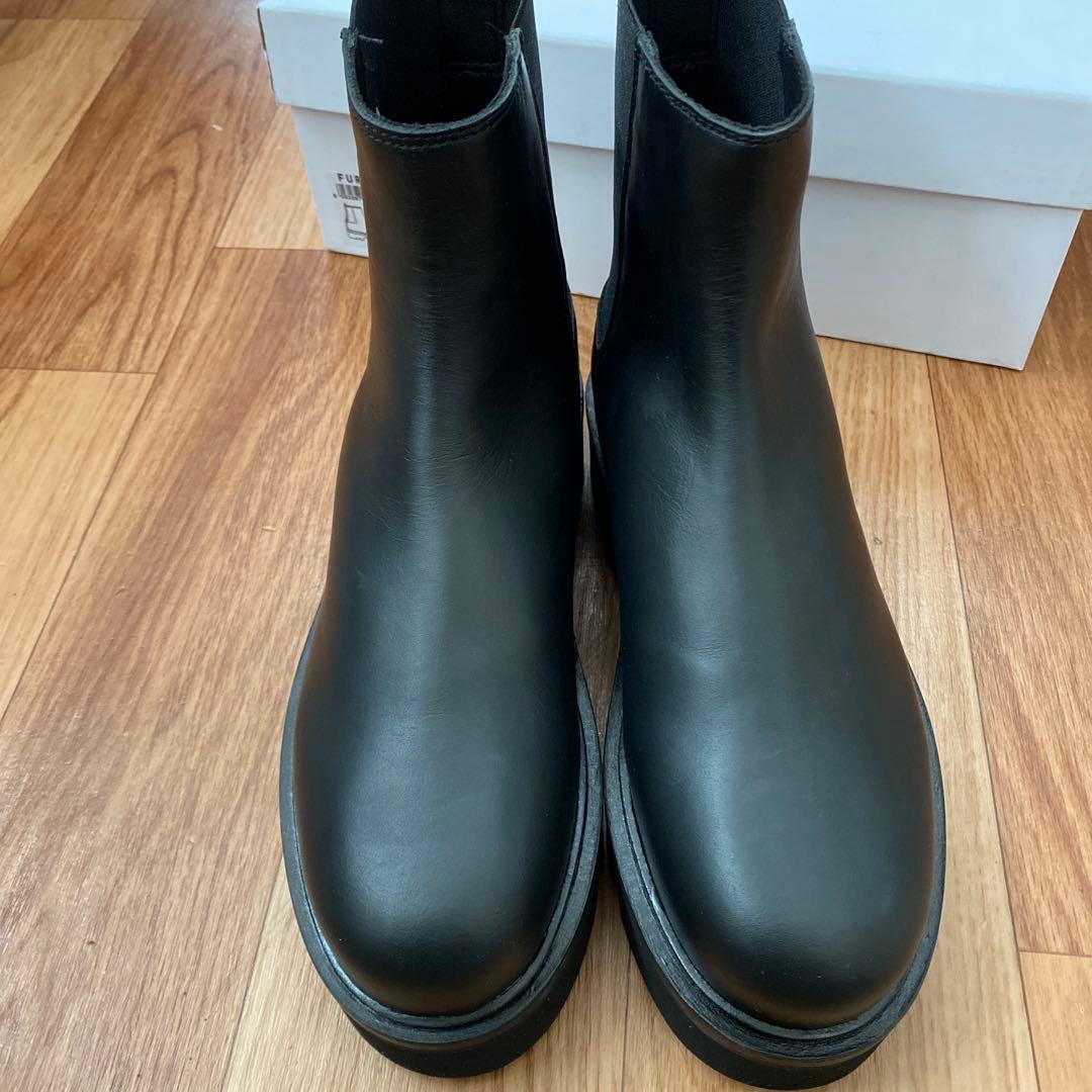 FURLA 新品　サイドゴア ブーツ 24cm