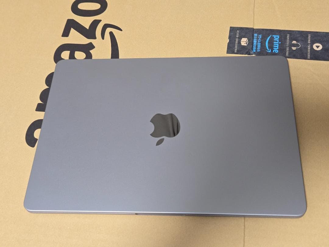 MacBook Air 13.6インチ M2/16GB/256GB