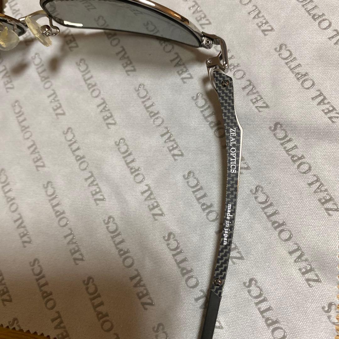ZEAL OPTICS サングラス グレー レンズ