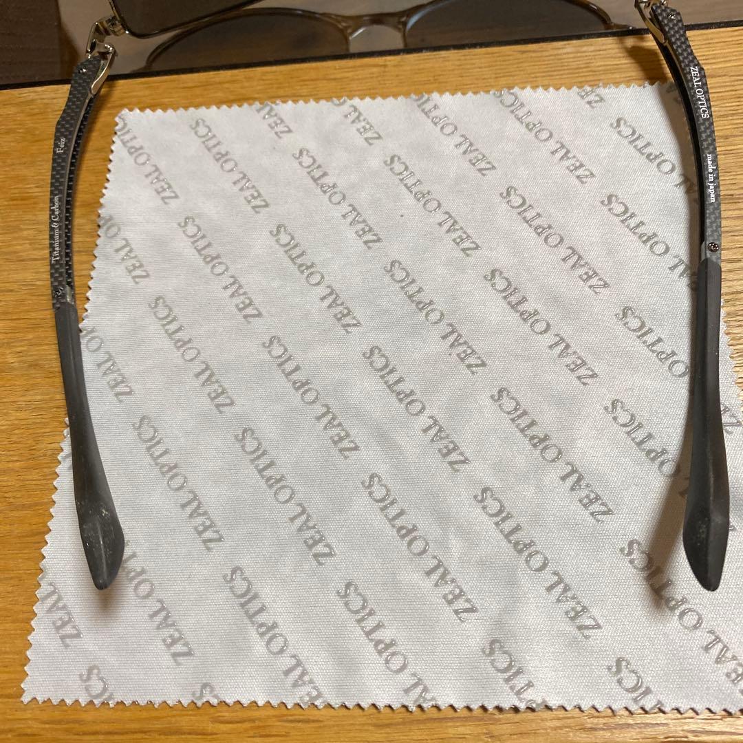 ZEAL OPTICS サングラス グレー レンズ