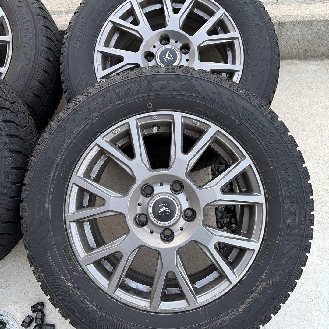 スタッドレス 205/65R16