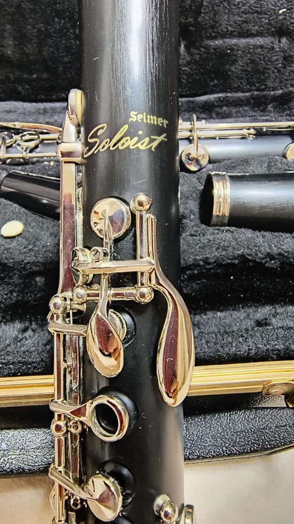 Soloist selmer　クラリネット　ハードケース付き