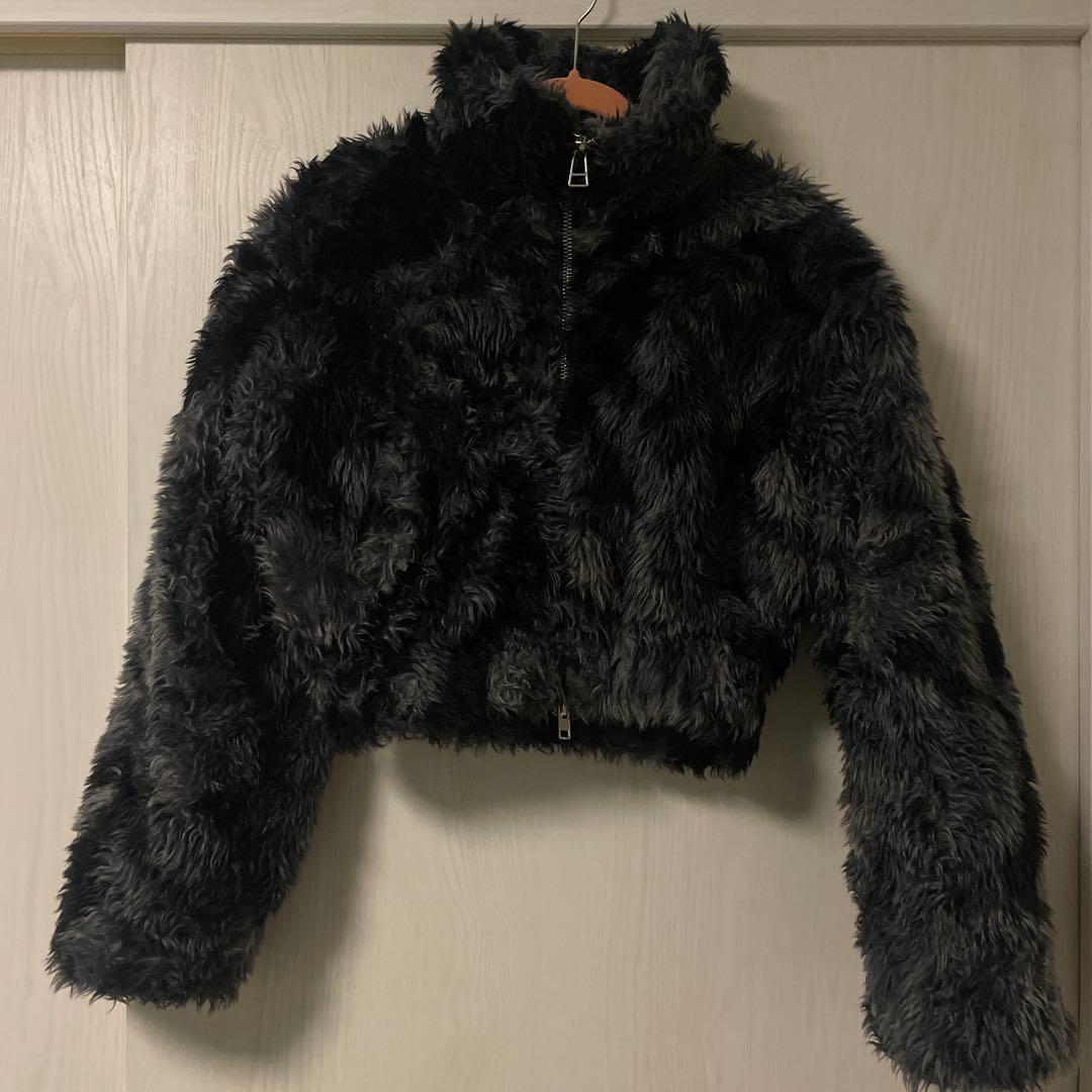 よ*様 EMODAのシングルミニボアブルゾン