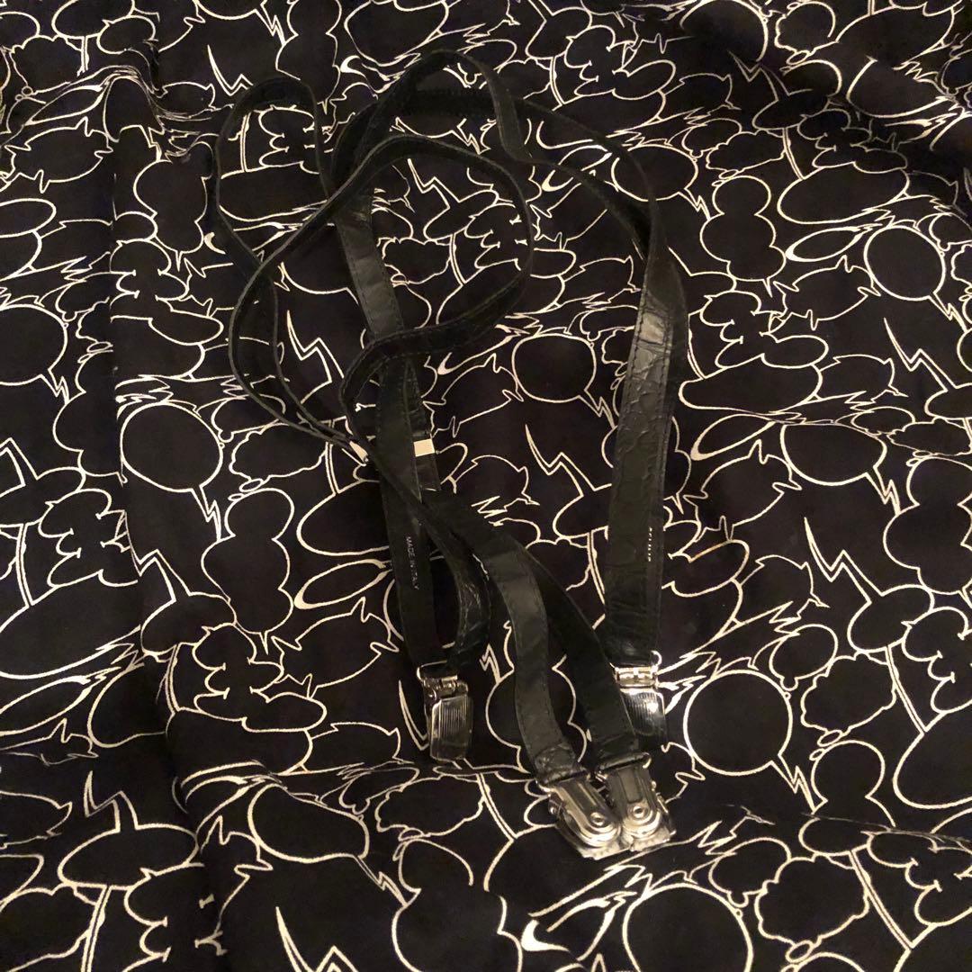 CELINE レザー サスペンダー ブラック クロコ型