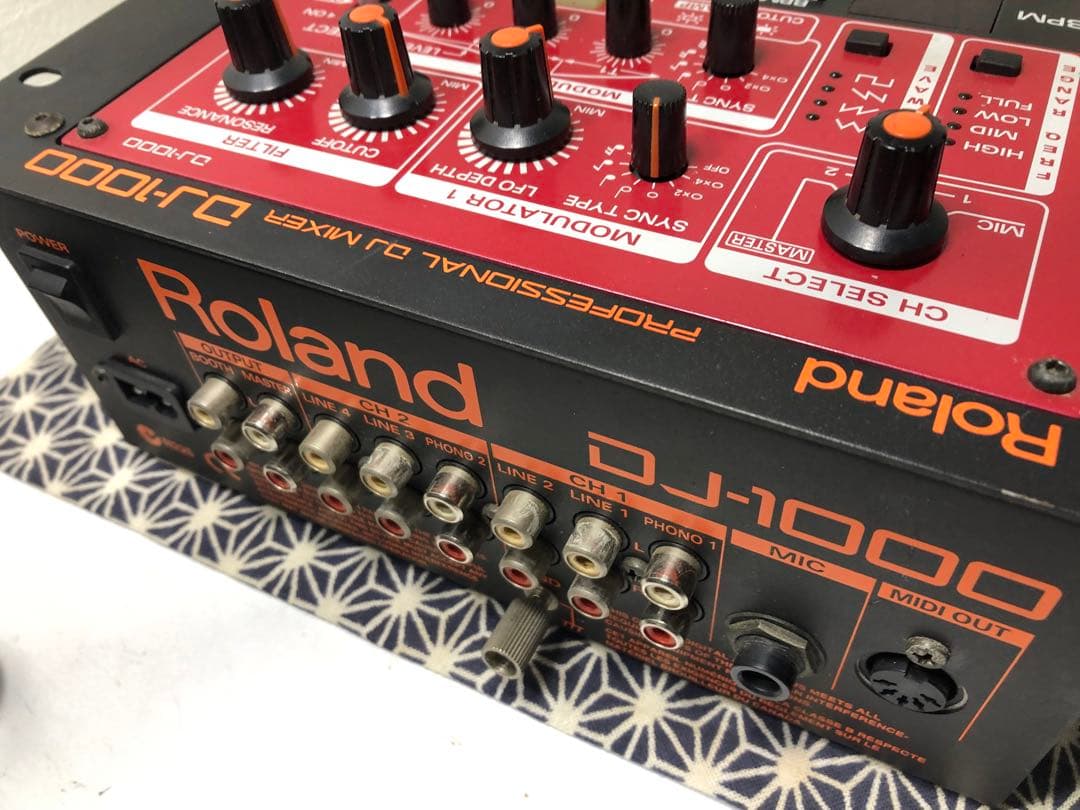 Roland ローランド　DJ-1000