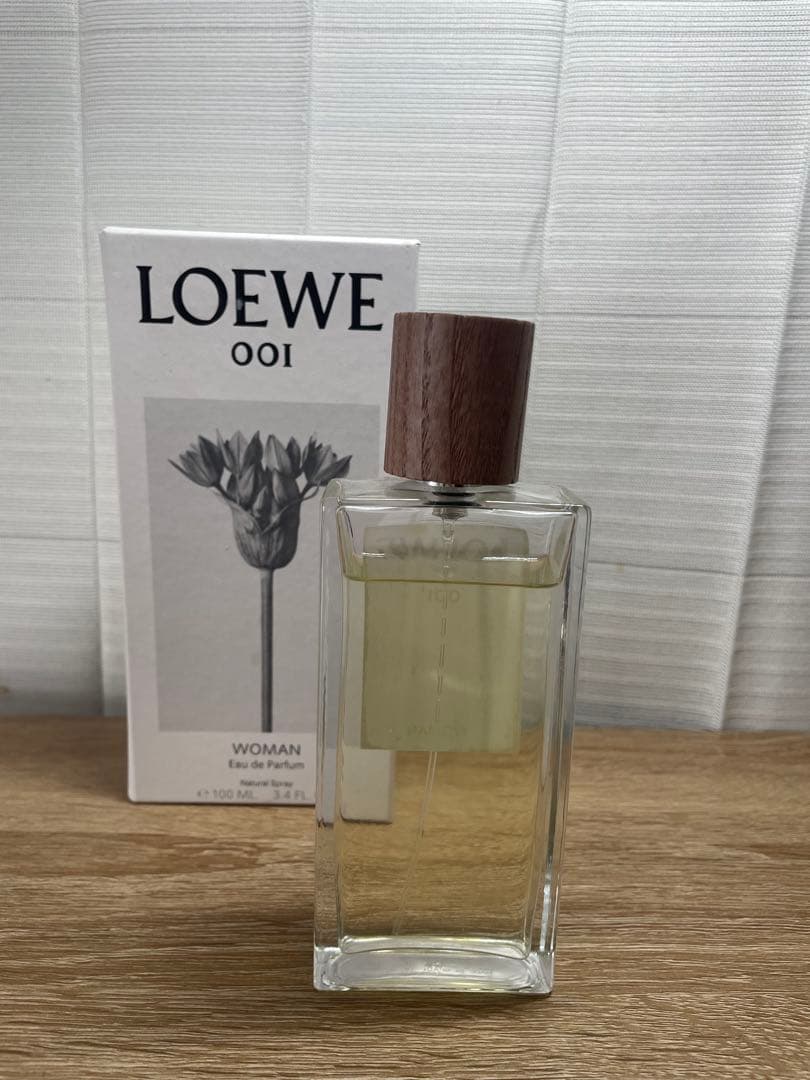【早い者勝ち】LOEWE 001 WOMAN オードパルファン 100ml 箱付