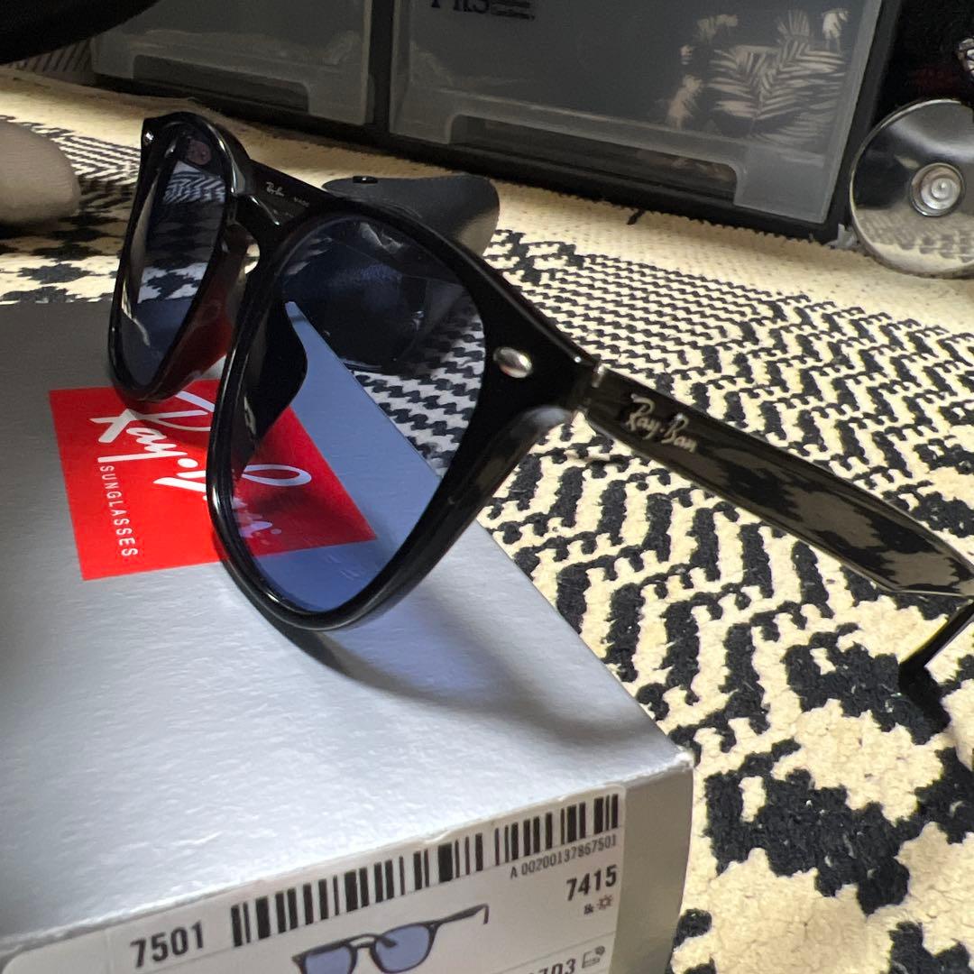 Ray-Ban ORB4258F サングラス ブルーレンズ