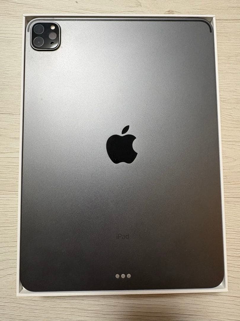 iPad Pro 11 (第3世代) WiFiモデル 512GB ペン付き