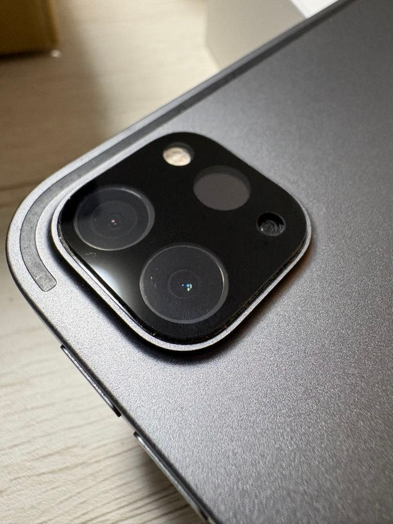 iPad Pro 11 (第3世代) WiFiモデル 512GB ペン付き