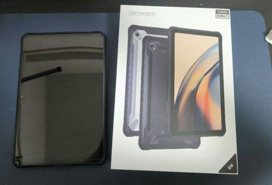 DOOGEE R10 防水タブレット 2K Android13 15GB RAM