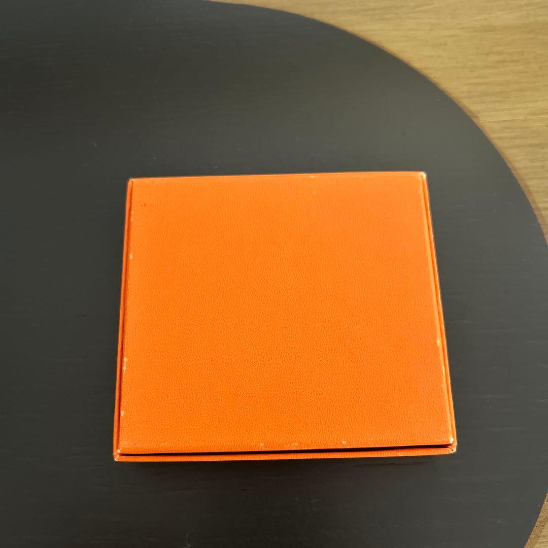 新品　エルメス　レザー　フォトケース　赤