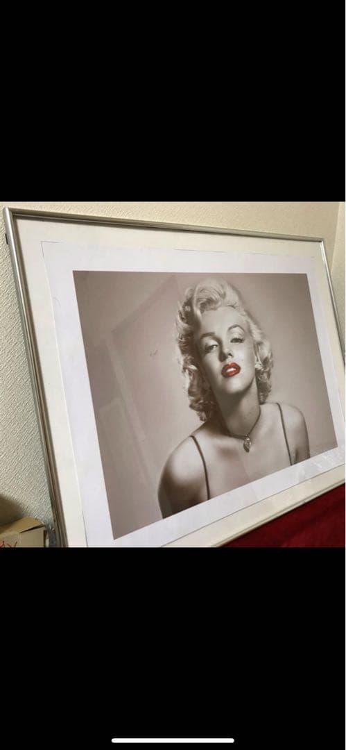 超貴重 マリリン・モンロー モノクロ写真 ７０cm✖️５０cm