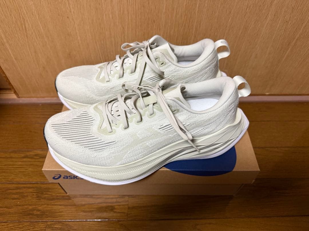 アシックス　スーパーブラスト2 26.5cm