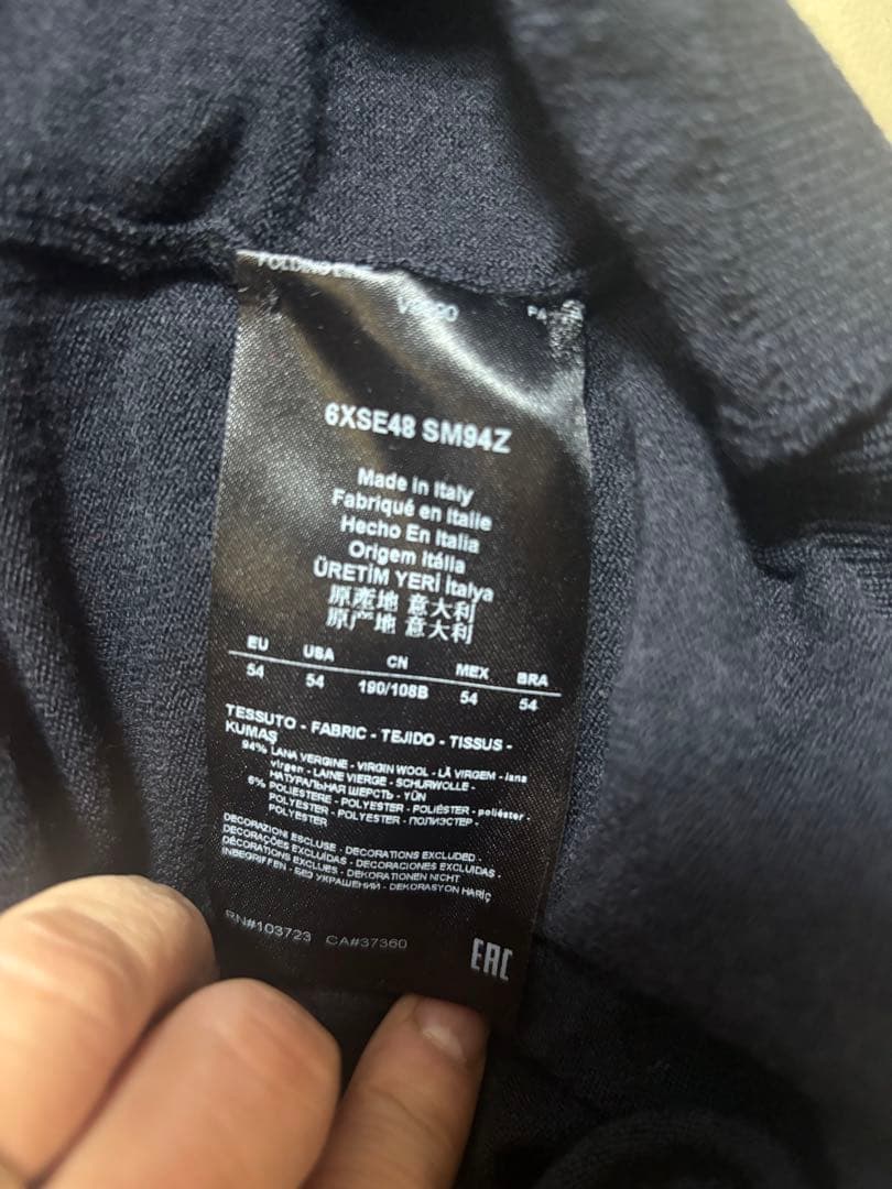 Giorgio Armani ネイビー ジップアップセーター 54