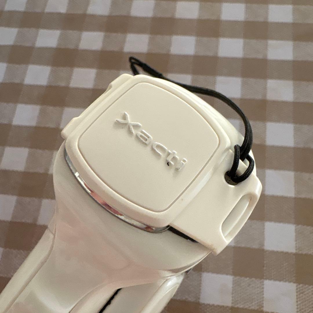 動作品　【Xacti】SANYO デジタルムービーカメラ DMX-CG9(W)