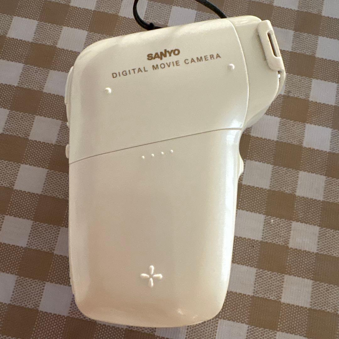動作品　【Xacti】SANYO デジタルムービーカメラ DMX-CG9(W)