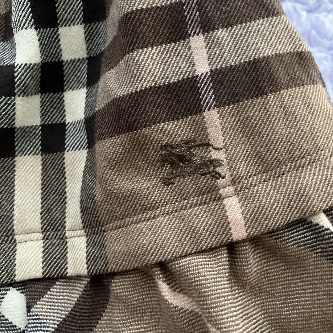 BURBERRY　ミニ丈　フリルスカート　ノバチェック　ホースロゴ