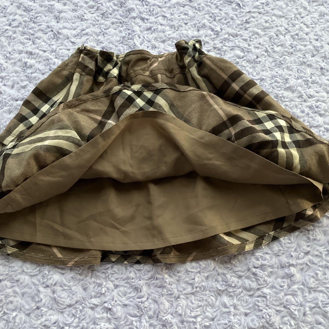 BURBERRY　ミニ丈　フリルスカート　ノバチェック　ホースロゴ