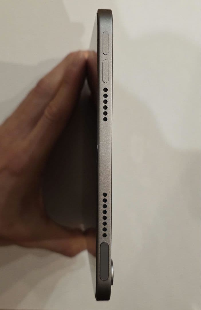Apple iPad mini 7世代 スペースグレー