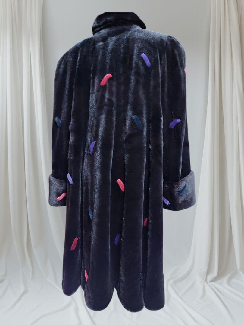 美品！高級 シェアードミンク セミロングコート モチーフ付き Fサイズ 送料無料