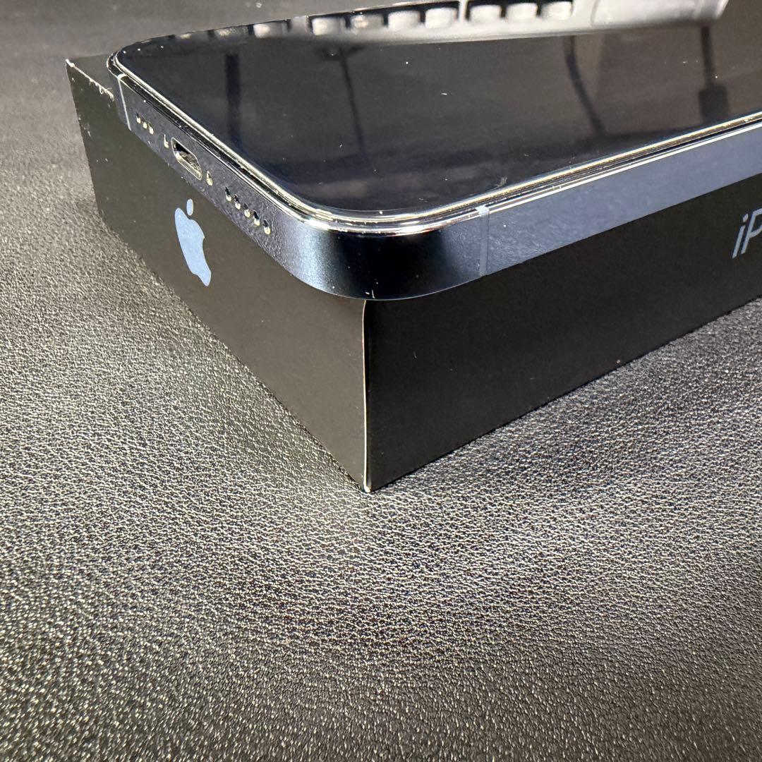 iPhone13pro 256GB ガラスフィルムおまけ ワレありですが機能正常