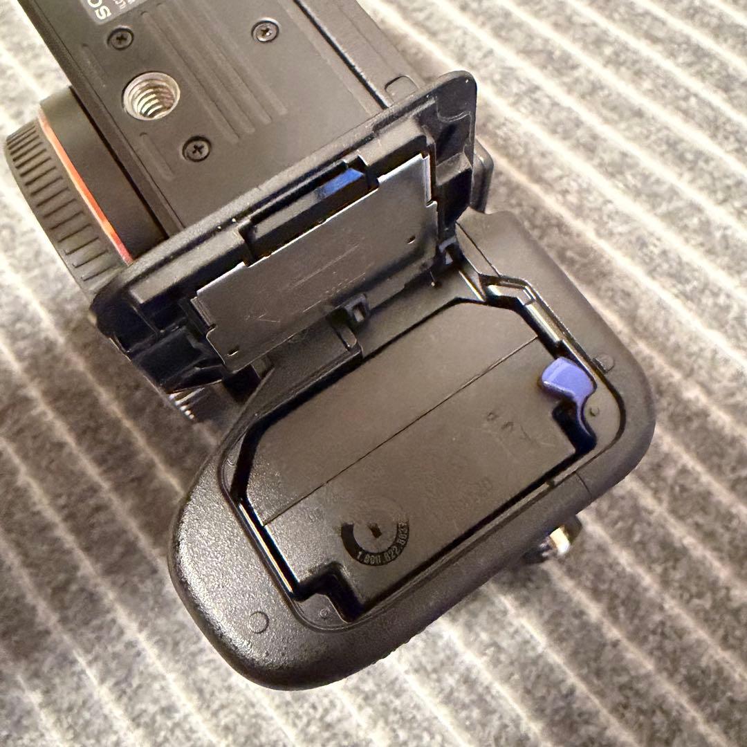 美品　SONY a7cⅱ ミラーレス一眼　ボディ　ブラック　動作良好