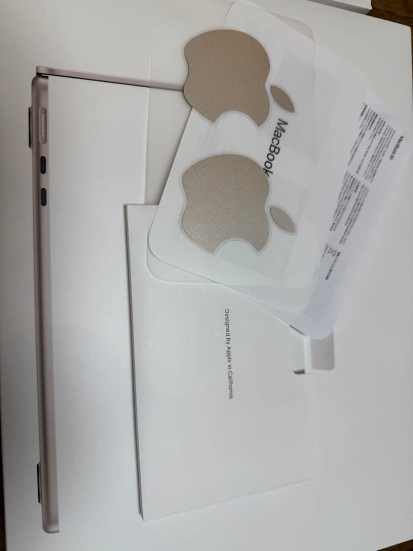 MacBook Air M2 13インチ 8GB 256GB SSD 初期化済み
