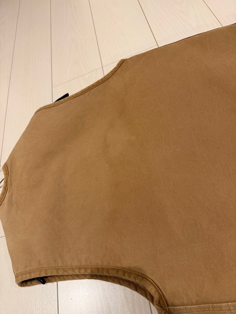 はなや　　carhartt ベスト