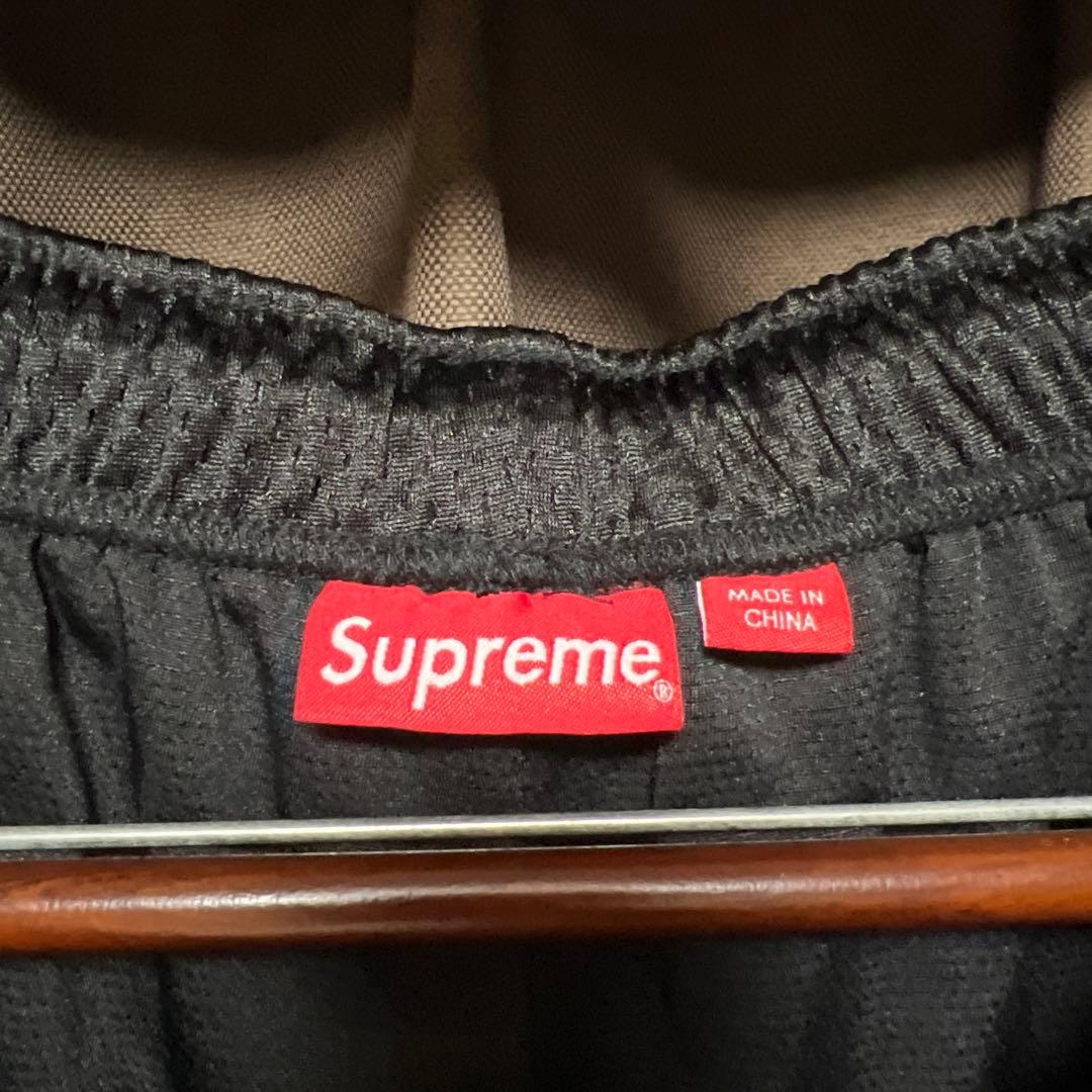 シュプリーム supreme SmallBox Baggy Mesh Short