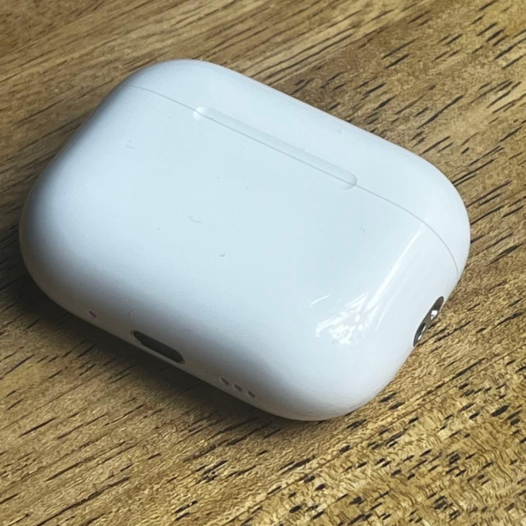 新品 AirPods Pro 第3世代 A3122 エアーポッズ プロ ケース