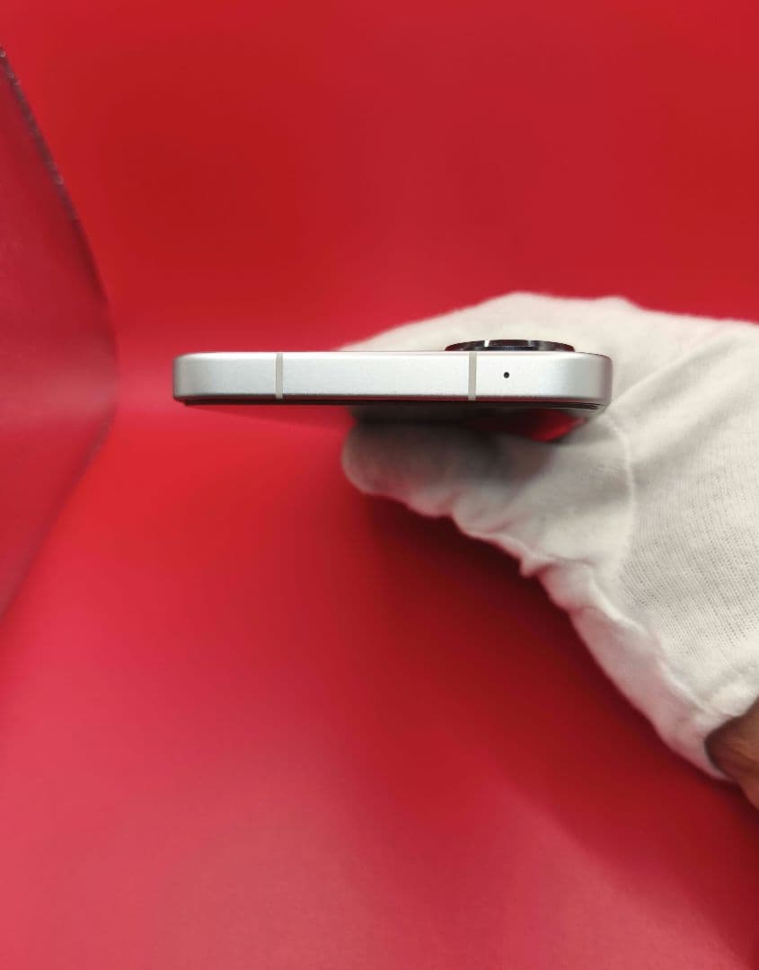 【美品】Xiaomi POCO F7 12GB+256GB 国内版Simフリー