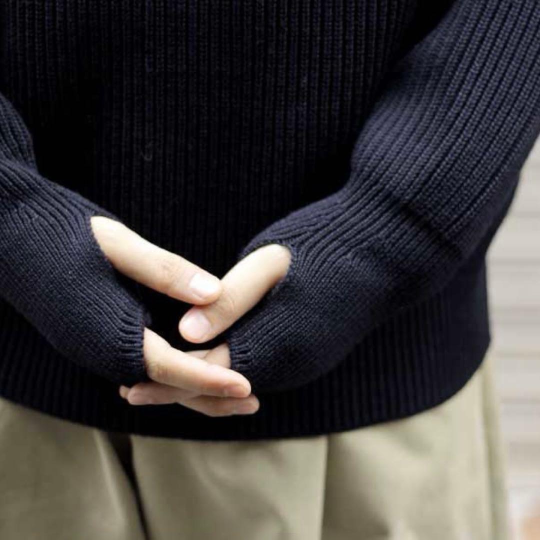 バトナー　シグネチャー ハンドウォーマー モックネック セーター ニット