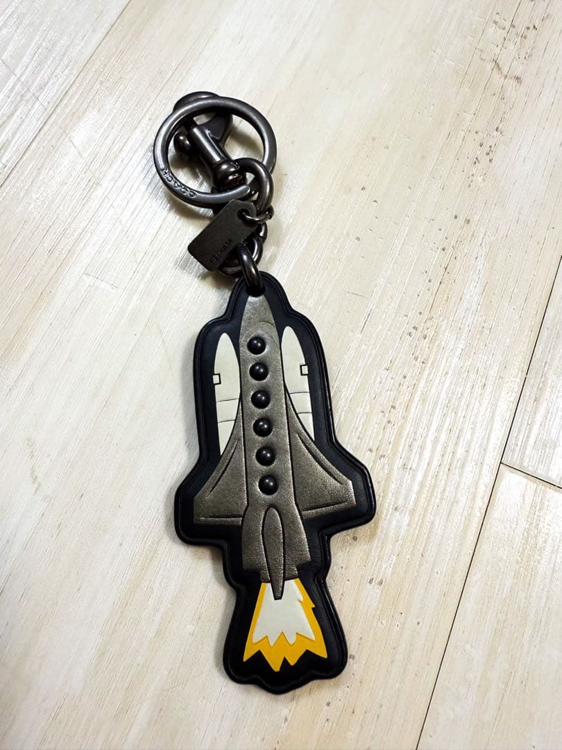 Coach ブラック ショルダーバッグ+キーホルダー