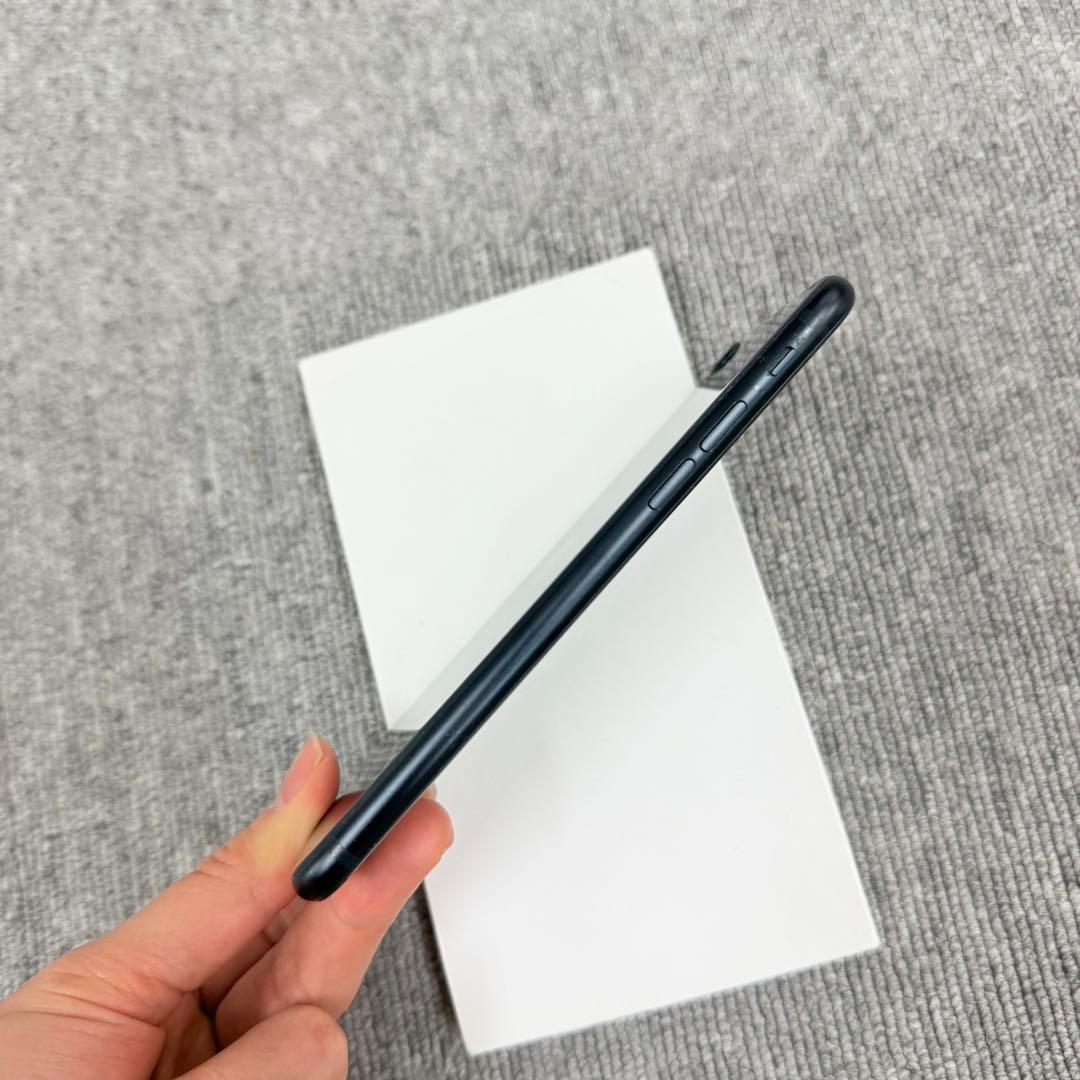 iPhone SE3 256GB ミッドナイト SIMフリー