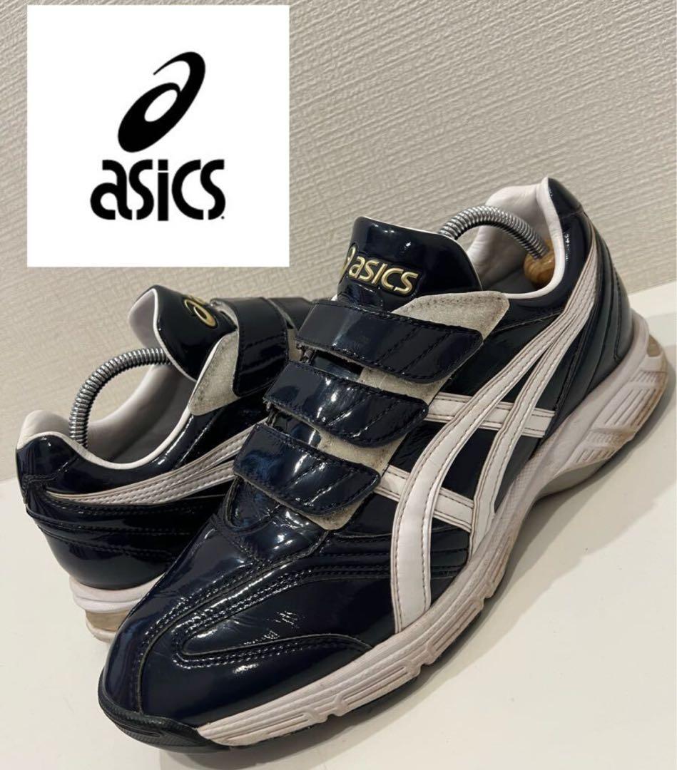 asics ネイビー トレーニングシューズ