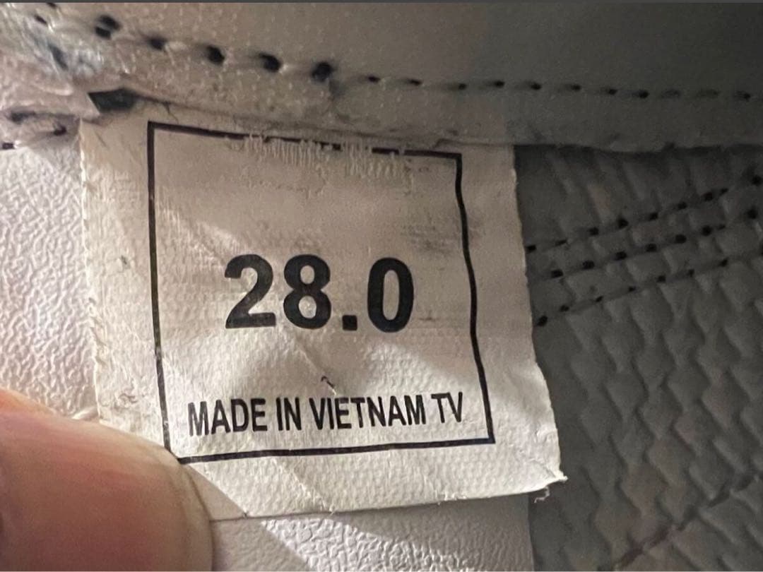 asics ネイビー トレーニングシューズ