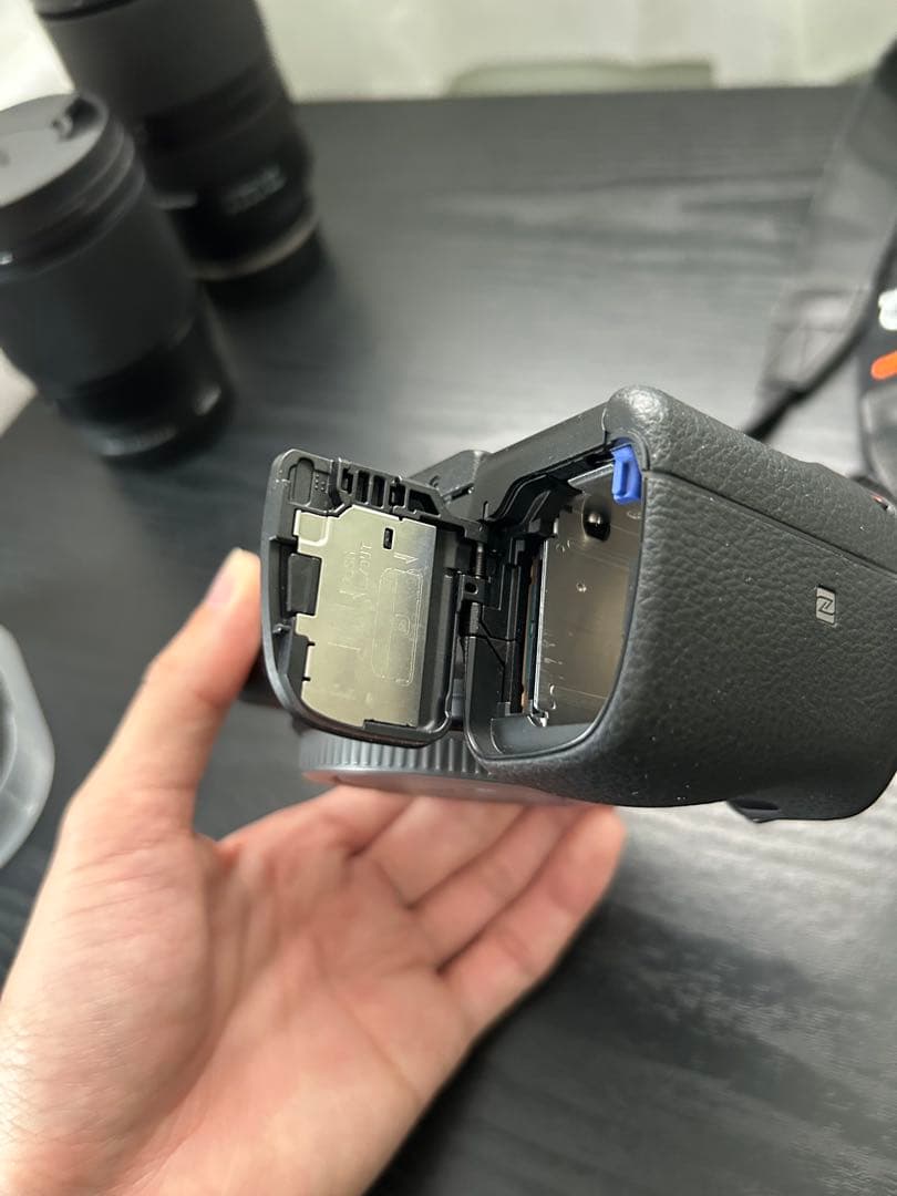 撮影回数1993回　SONY α6400 ボディ本体　Eマウント ミラーレス一眼