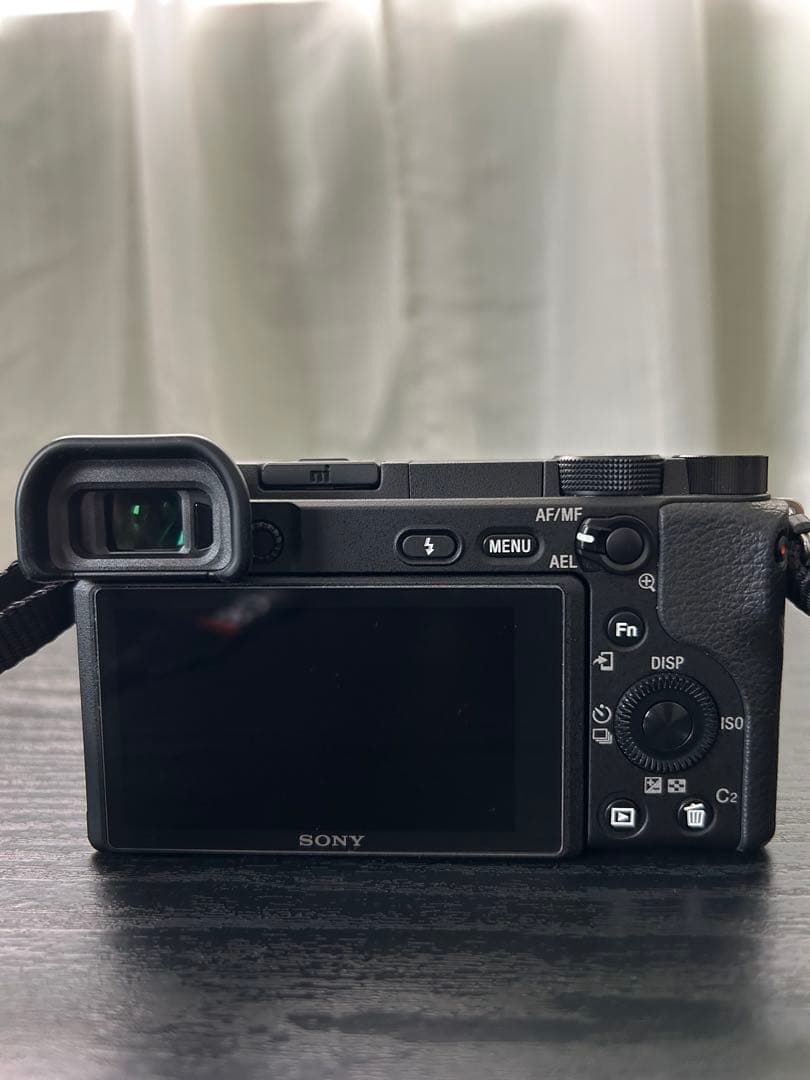 撮影回数1993回　SONY α6400 ボディ本体　Eマウント ミラーレス一眼