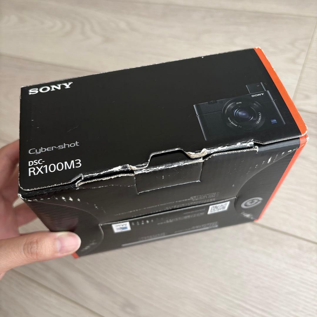 SONY Cyber-shot RX100M3 コンデジ　付属品あり