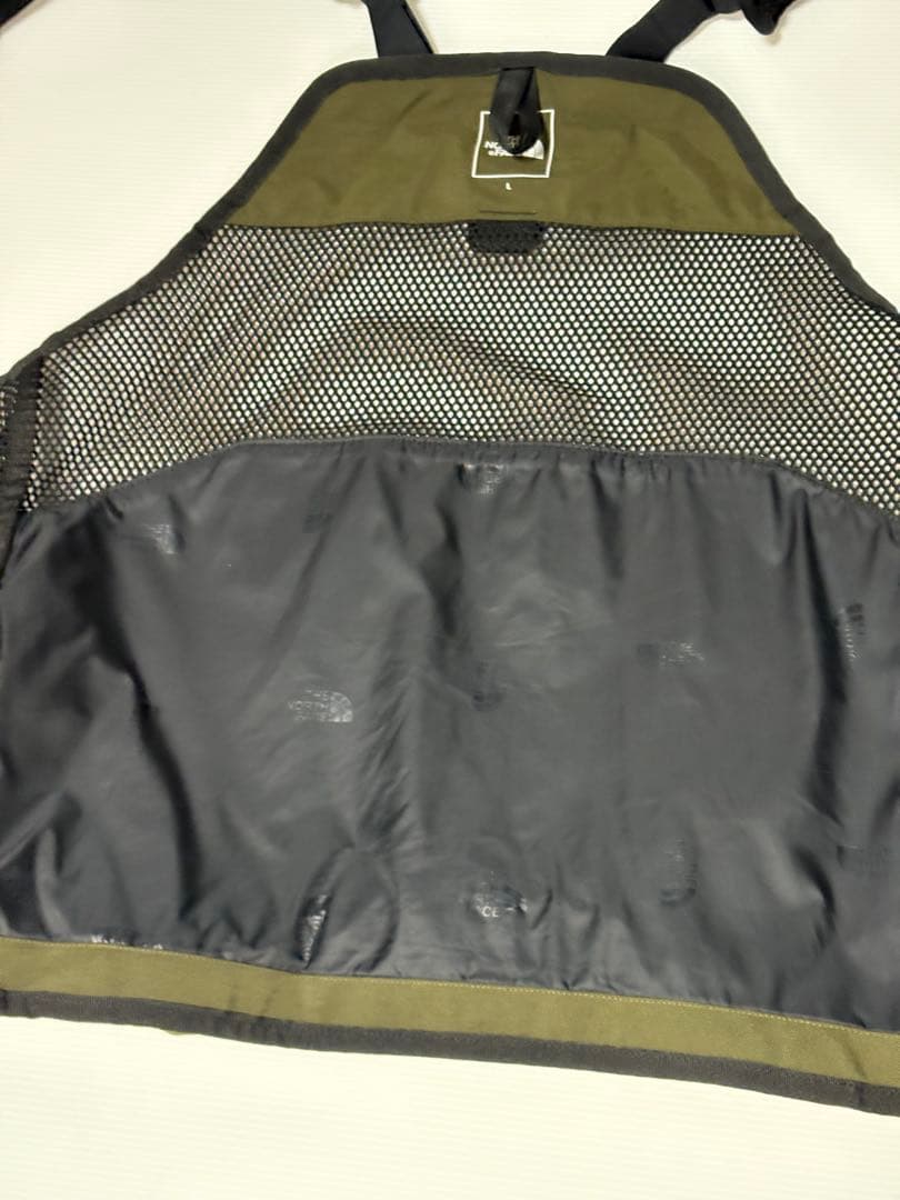 希少なLサイズ！【ほぼ未使用】ノースフェイス ギアメッシュベスト ニュートープ
