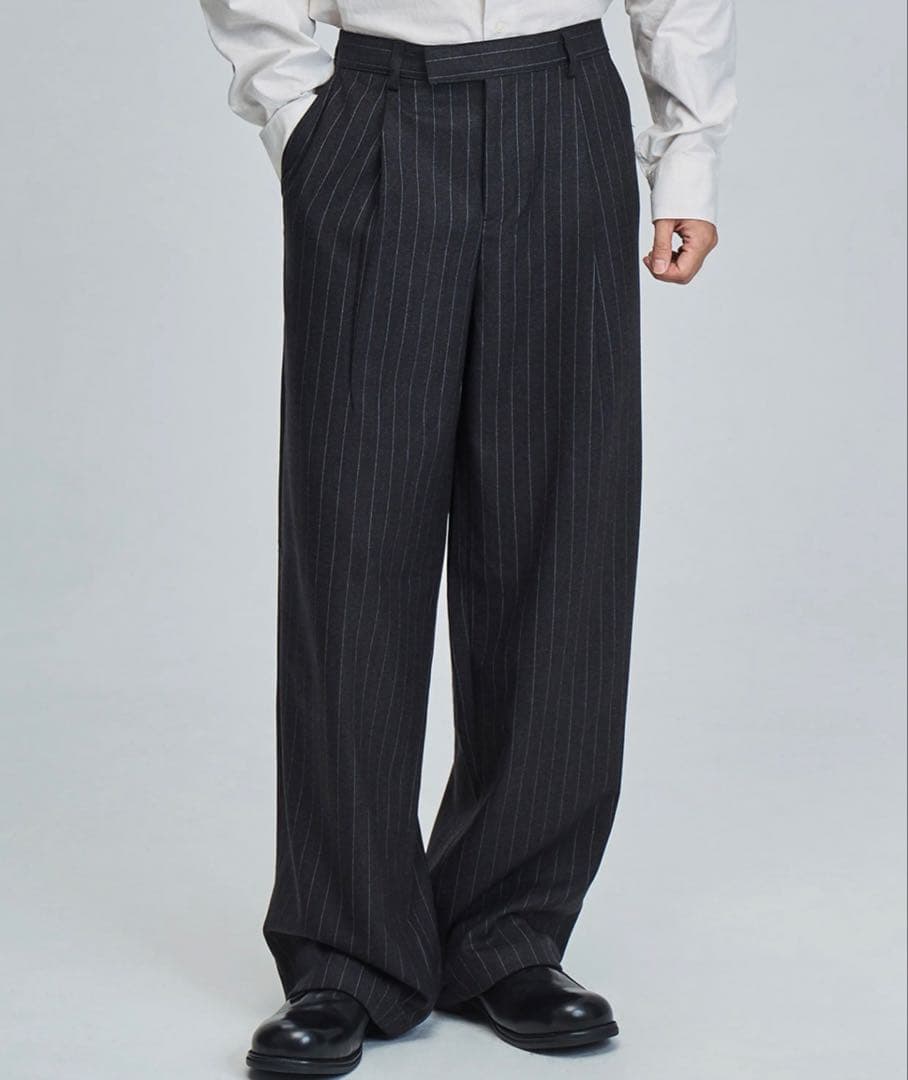 【定価¥37400】 URU 1TUCK PANTS ブラック ストライプパンツ