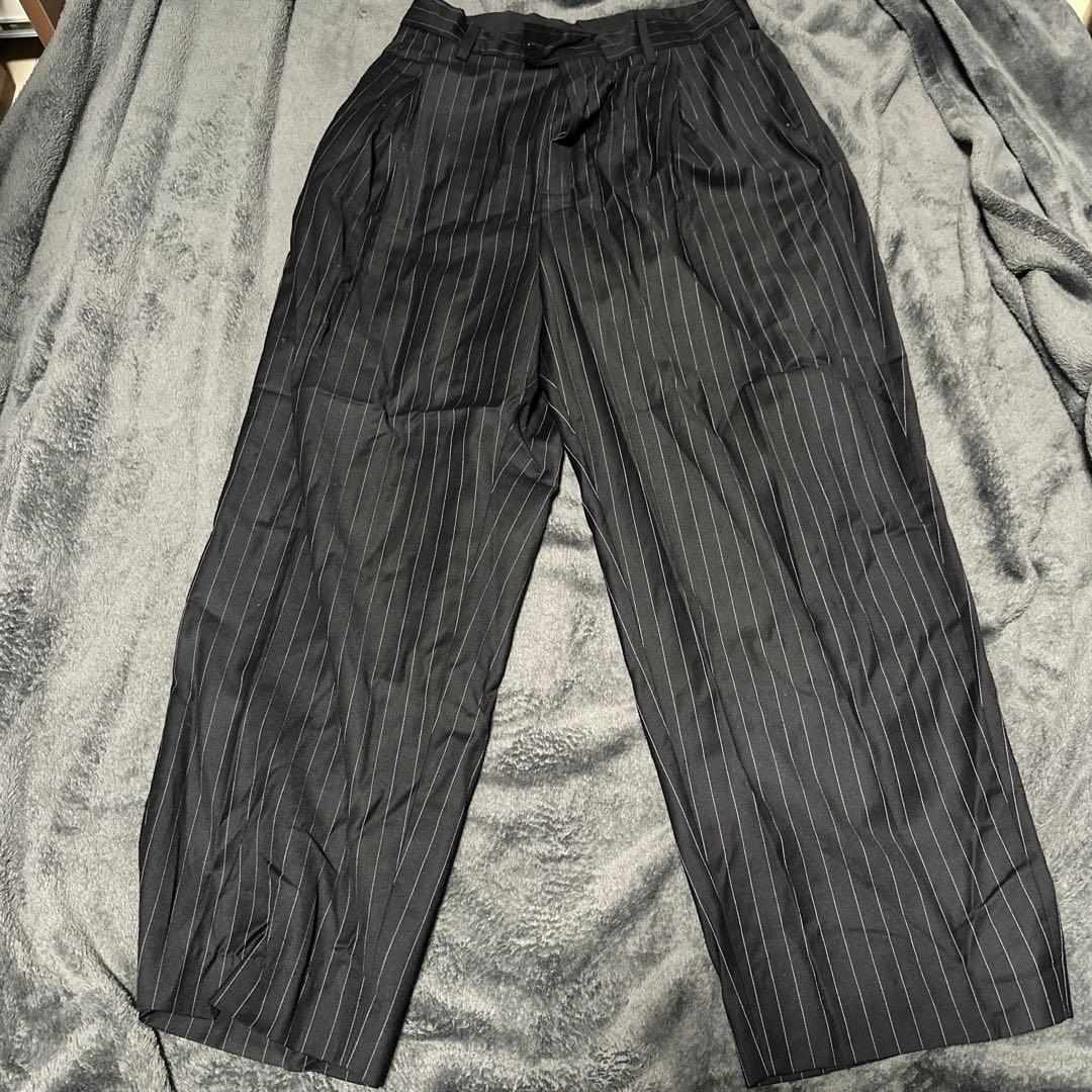 【定価¥37400】 URU 1TUCK PANTS ブラック ストライプパンツ